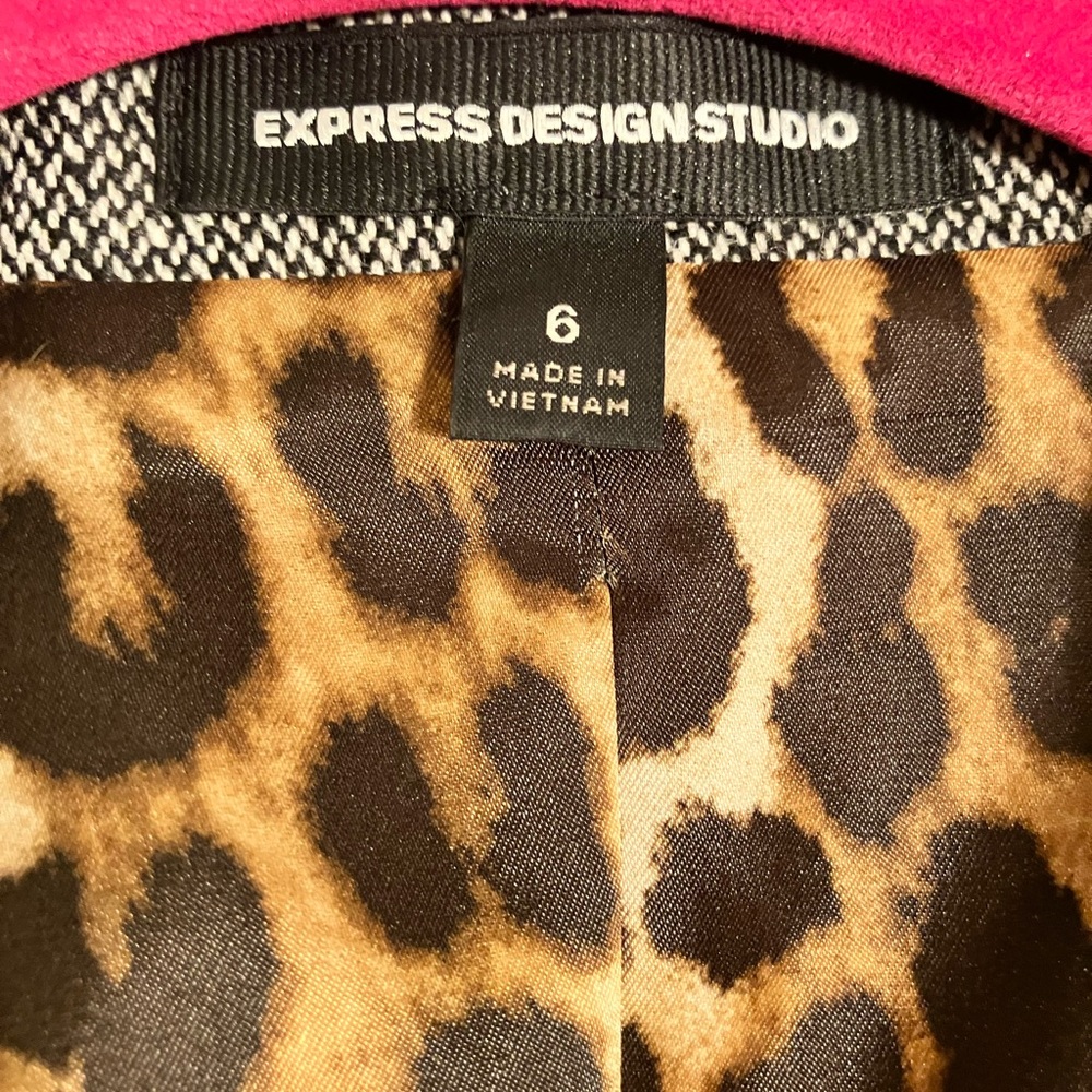 Express Design Studio Blazer - image 13